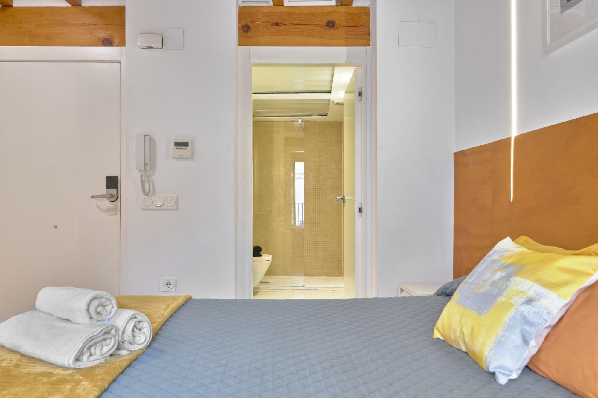 Apartamento De Diseno En La Plaza Del Carmen F1 Valensiya Dış mekan fotoğraf